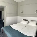 Sadama Street 4* Pärnu