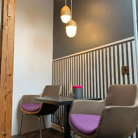 بيت ضيافة Sadama Street