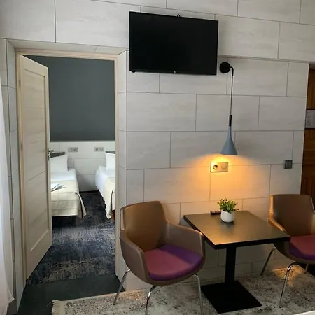 بيت ضيافة Sadama Street بارنو