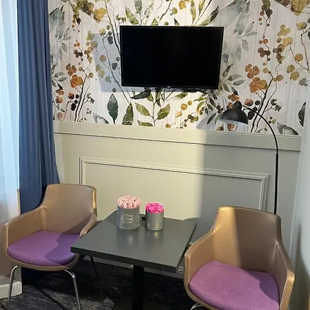 Sadama Street بيت ضيافة بارنو